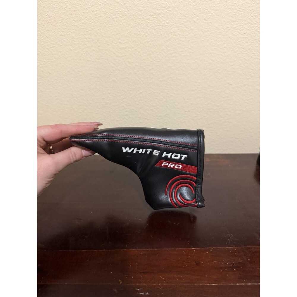 Odyssey White Hot Pro Blade Style Black/Red Putter Golf Club Head Cover